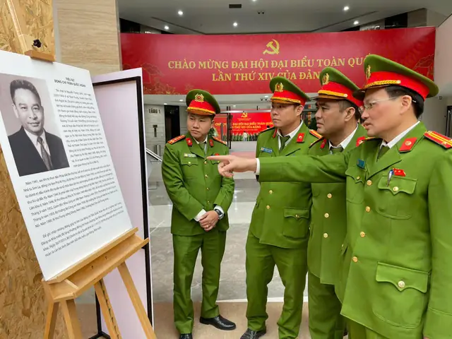 Cách Đóng Giá Vẽ Cách Đóng Giá Vẽ