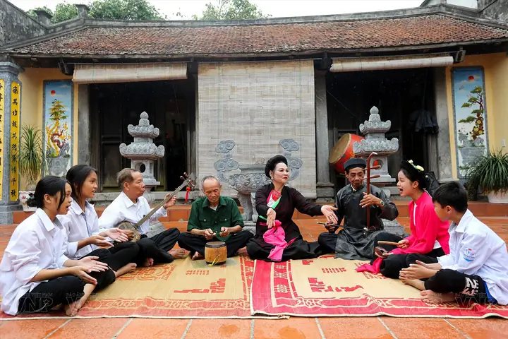Cách Vẽ Chèo Sân Đình