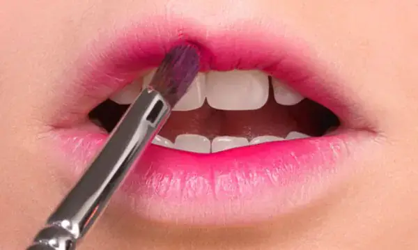 Cách Vẽ Môi Trong Lfng