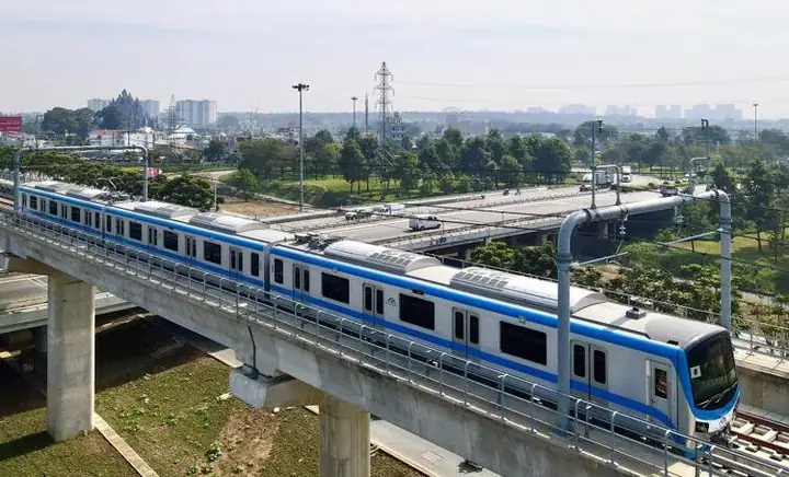 Cách Vẽ Tàu Điện Ngầm