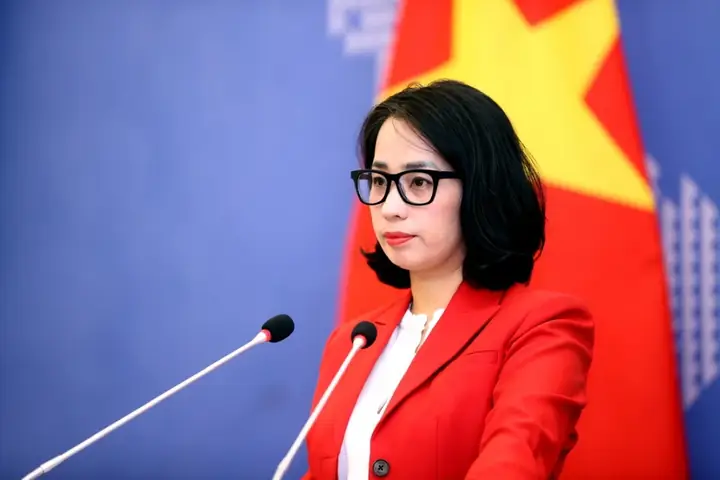 Cách Vẽ Tàu Trung Quốc