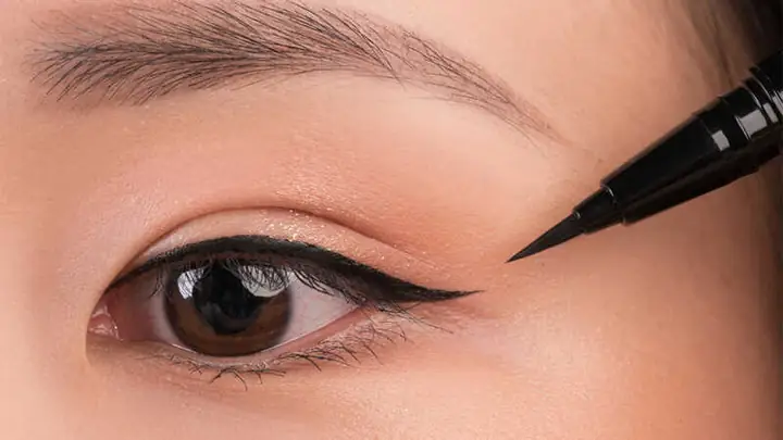 Hướng Dẫn Cách Vẽ Eyeliner Hướng Dẫn Cách Vẽ Eyeliner