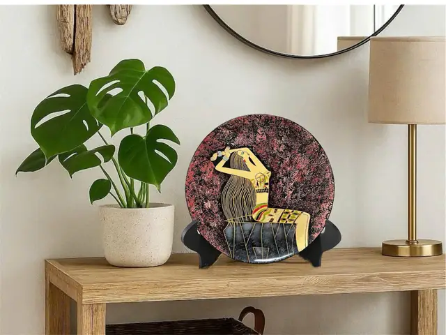 Vẽ Cách Điệu Cô Gái